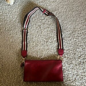 Dark red Italian purse with Gucci Print Strap